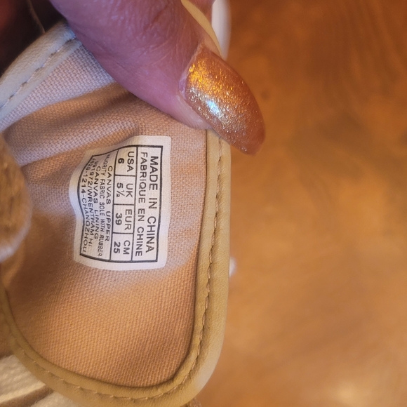 Polo Ralph Lauren Tan Red Blue White High Top Sneakers Size 6/8 - Picture 6 of 6